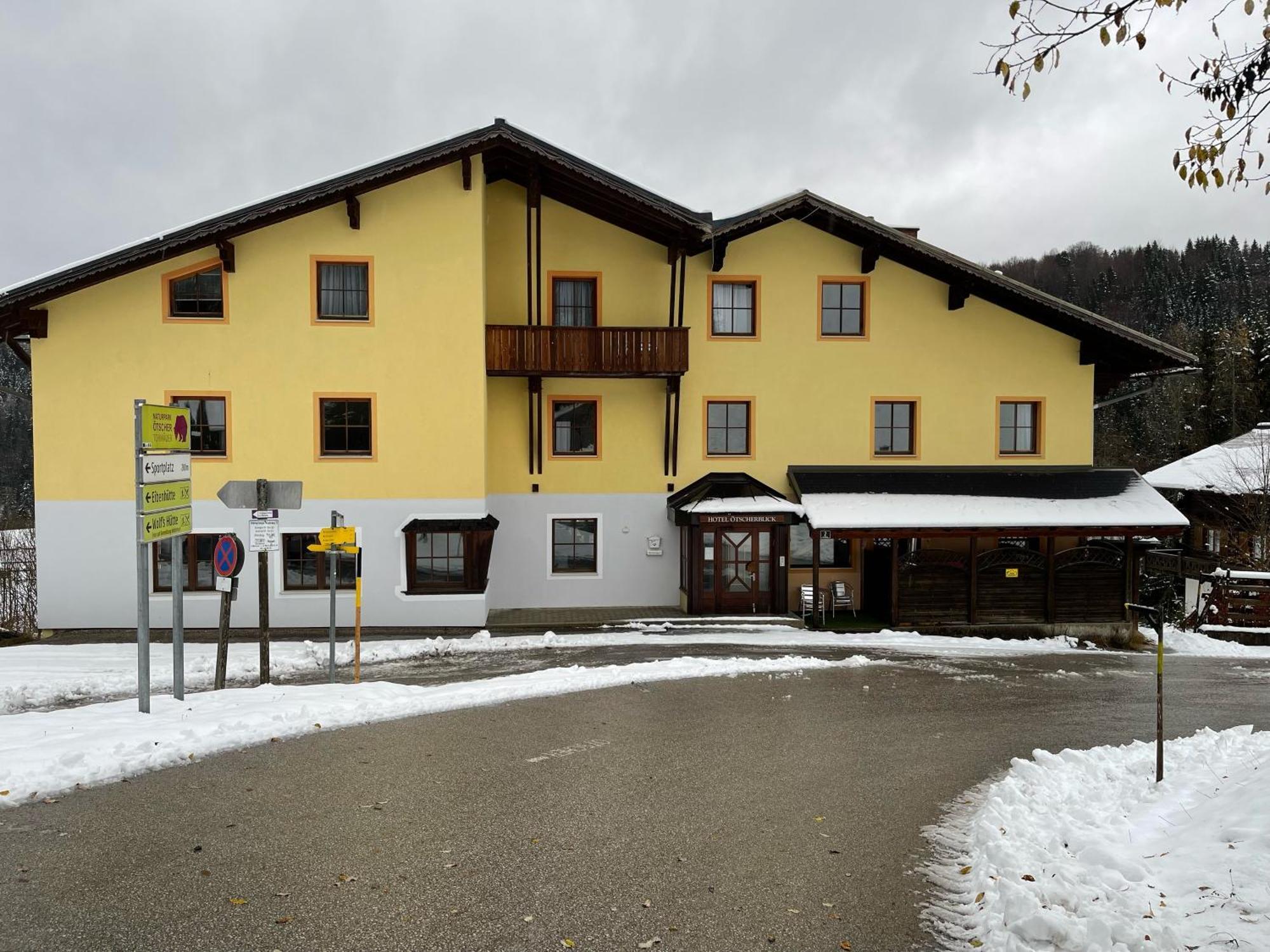 Hotel Oetscherblick Lackenhof Exterior photo